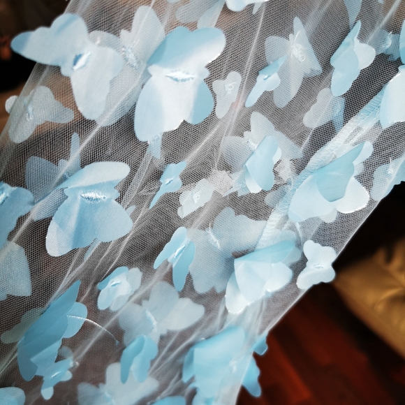 NWOT Butterfly flutter blouse - Picture 5 of 5